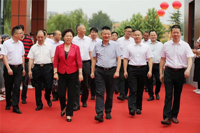 ������ʮ����Ϊ����������������У���¶�����⿽�����ʮ����ʢ��ɹ��ٰ�