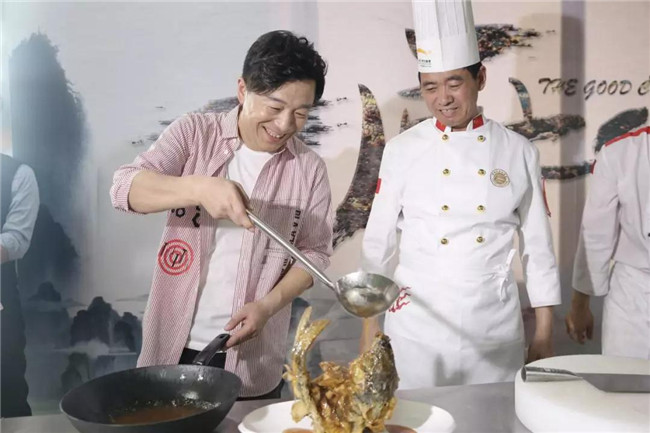 ������ʮ����Ϊ����������������У���¶�����⿽�����ʮ����ʢ��ɹ��ٰ�