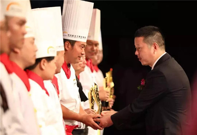 ������ʮ����Ϊ����������������У���¶�����⿽�����ʮ����ʢ��ɹ��ٰ�