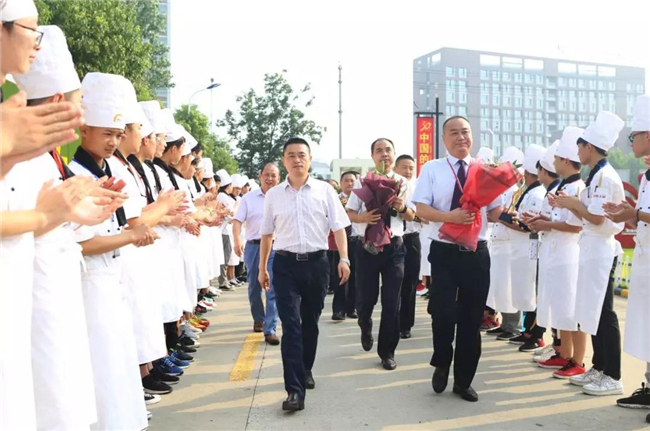 ����ҫ�������¶�����ʮ�����ҳϷ��׽�������������飡