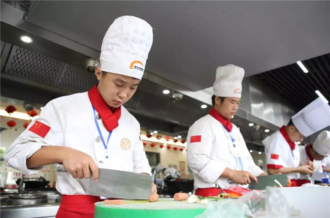 �������ԡ���δӳ���Cλ��������һ���ز����٣�