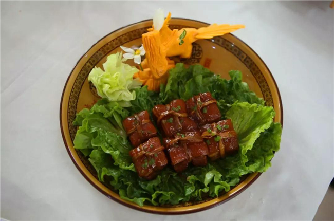 �������ԡ���δӳ���Cλ��������һ���ز����٣�