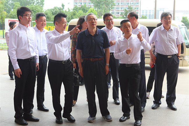 ϲѶ����У��ѡ��45�����缼�ܴ����й���ѵ����