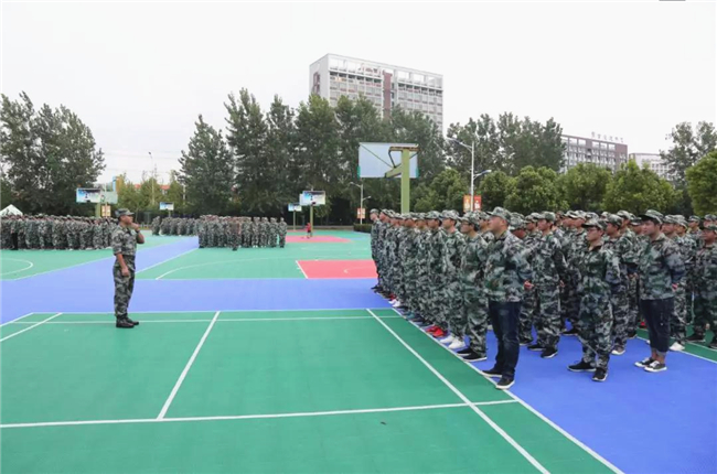 �����Ǿ�ѵ���������¶���2018�＾������ѵ����ʱ