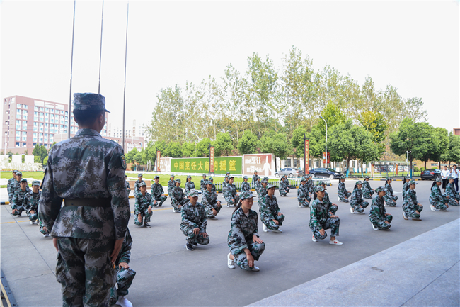 �����¶���2018���＾������ѵ����¡�ؾ���