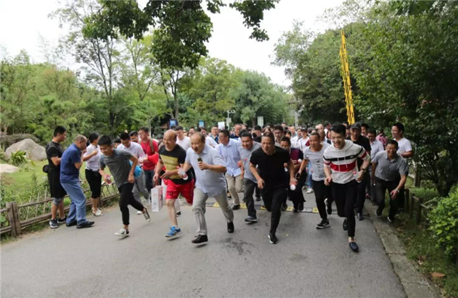 ��ʦ�ھ��ʴ�عˣ��������¶�����ʦ�������ת����ʢ�磡