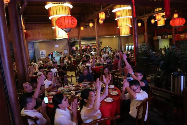 ��ʦ�ھ��ʴ�عˣ��������¶�����ʦ�������ת����ʢ�磡