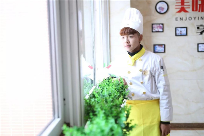 【新生故事】从少林出道,热爱烹饪的他终于下山学厨啦!