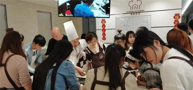 参加“大师创业分享交流会”,多重优惠等你来享!