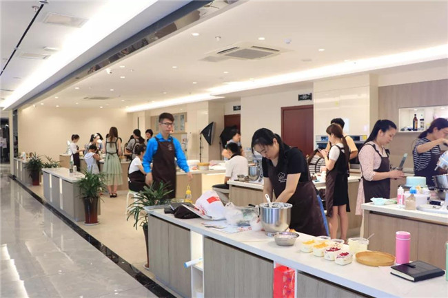 高中生的求生之路,其实不只高考一条!