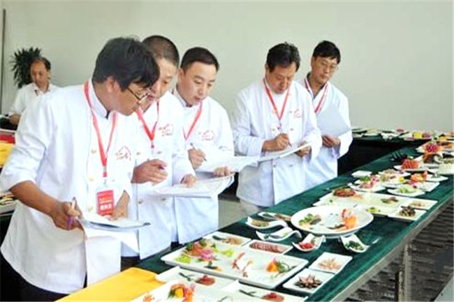倒计时4天!2019中国烹饪锦标赛 丨 “新东方杯”第五届全国烹饪技能大赛即将开幕!