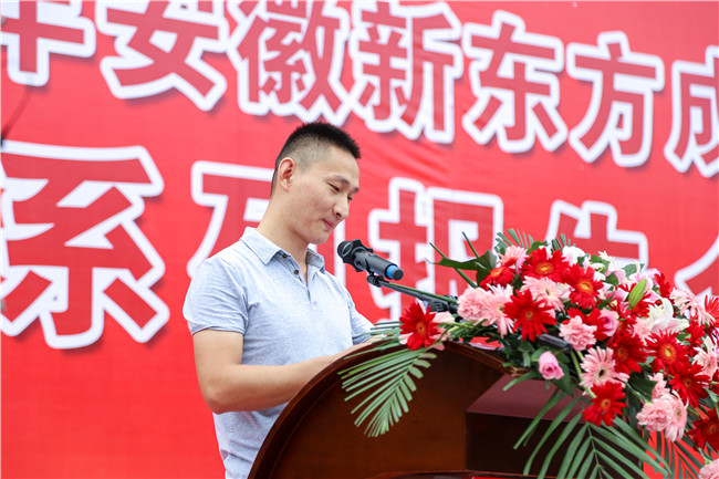 ���ж�ĸУ �����ɹ��������¶����ɹ�ѧ�ӱ����Բ����Ļ��