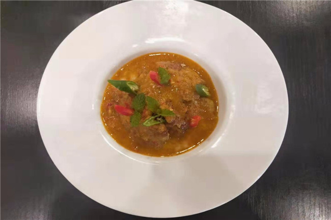 ���ж�ĸУ �����ɹ��������¶����ɹ�ѧ�ӱ����Բ����Ļ��