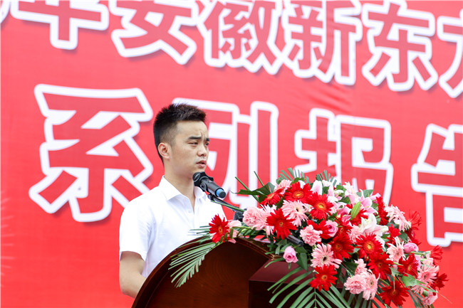 ���ж�ĸУ �����ɹ��������¶����ɹ�ѧ�ӱ����Բ����Ļ��