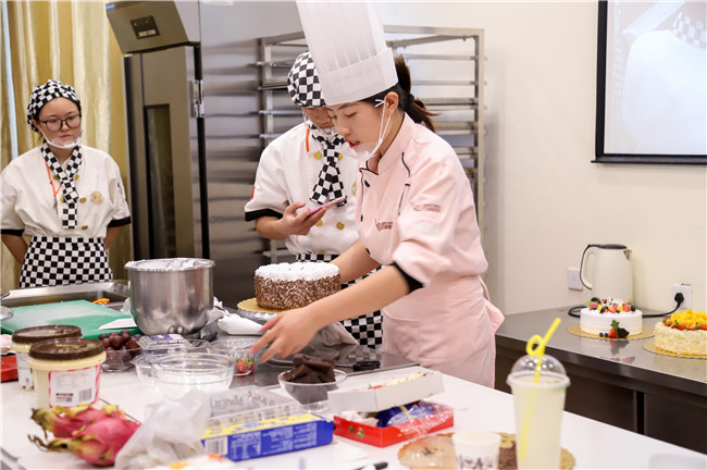 ��ҫ31�꣡�����¶���31����У��ʢ��¡�ؾ���