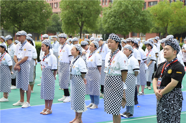 “新东方杯”首届西点西餐全国技能大赛安徽赛区选拔赛式隆重开幕!