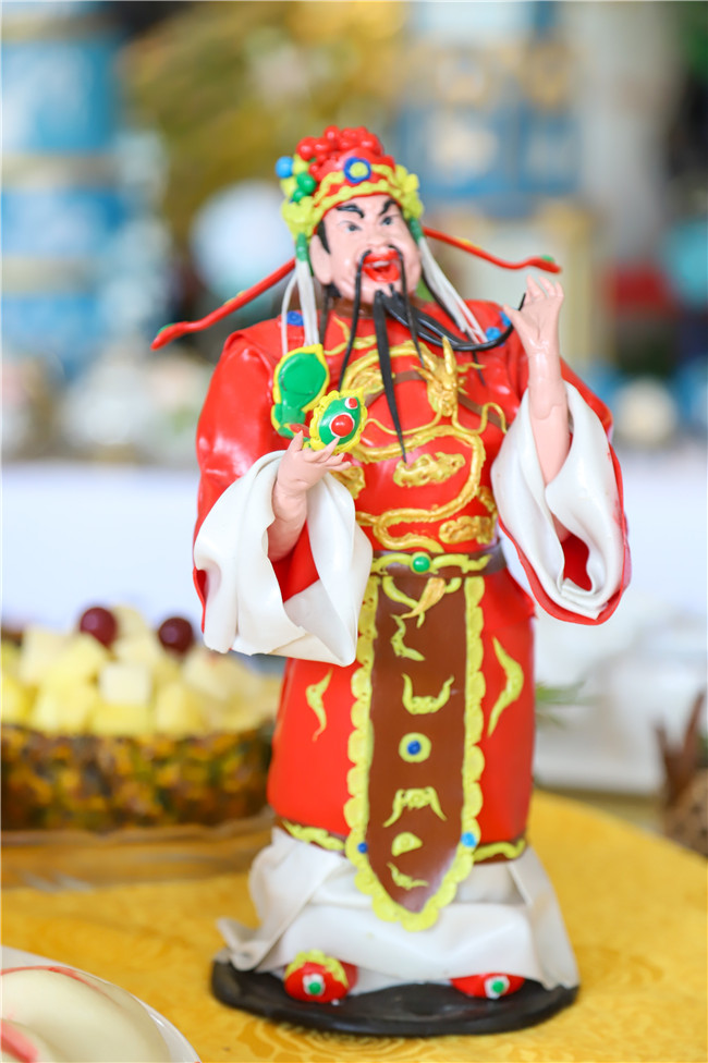 ���в���Ʒչ���ó��ռ�֤�ɳ�