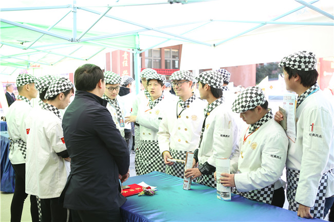 2019�ļ��˲Ž���������ҵǩԼ��ʽ����¡�ؾ���