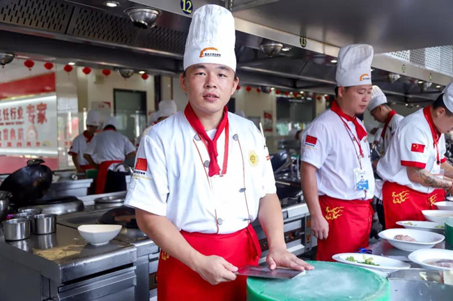 ���������¡���ģƽ��90��С��籾�Ʊ�ҵ��Ȼѡ�����������죬ֻ������һ����ҵ�Σ�