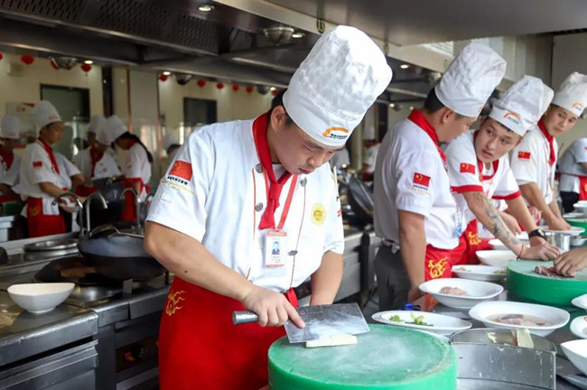 ���������¡���ģƽ��90��С��籾�Ʊ�ҵ��Ȼѡ�����������죬ֻ������һ����ҵ�Σ�