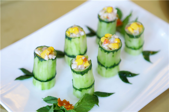 ������һ����ʢ���в�ʢ�����Ʒ����