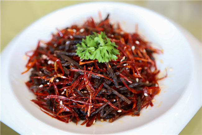 ������һ����ʢ���в�ʢ�����Ʒ����