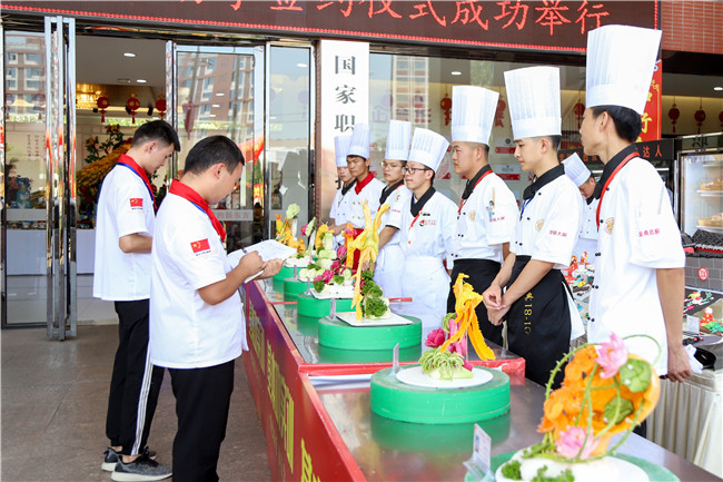 ��̴��ƴ������ʱ��չ�������ļ����ˣ�