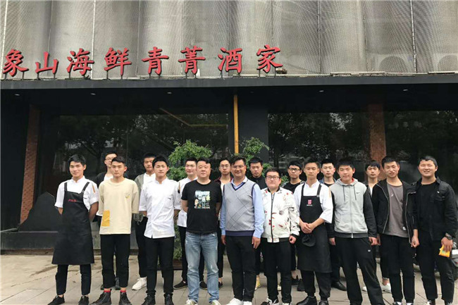 �����¶���������а࿪���ˣ��������ޣ���������ҵ��