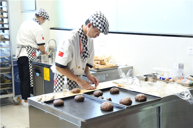 �¶��������׽���������ȫ�����ܴ�������ѡ��������У���У�