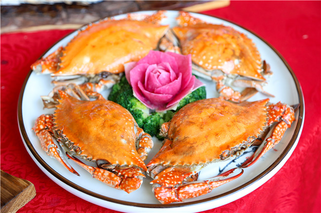 �͸���ʦ�ǵ�һ���������лʦ�硱������ϯչ��������