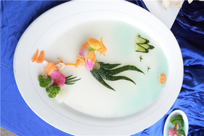 ��ʳ���������������¶������ѧУ������ƴ����