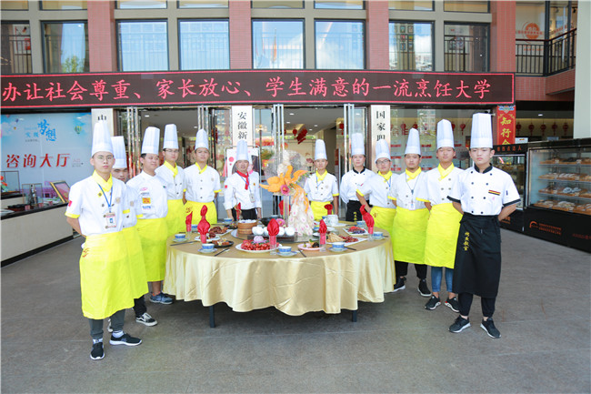 ���⽥Ũ��ͬѧ�ǵ���ƷȴԽ��Խ���ʣ�