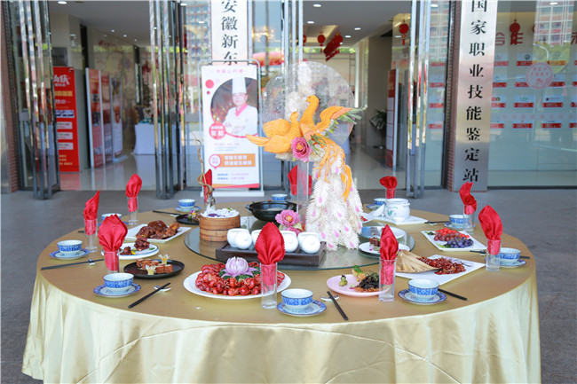 ���⽥Ũ��ͬѧ�ǵ���ƷȴԽ��Խ���ʣ�