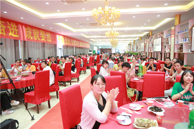 ������գ�ֻ���ڿɰ������ǣ�