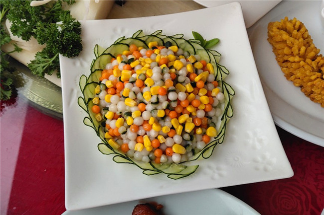 ���������¡��Ӹ��ൽ���գ���λ17������Ϊ����ƴ��ȫ����