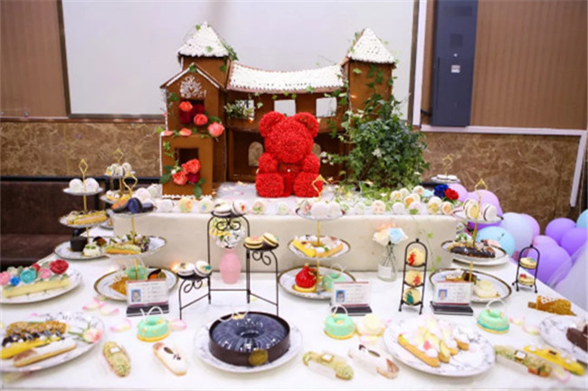 �����ʲô����ʺ�ѧ��ʦ?