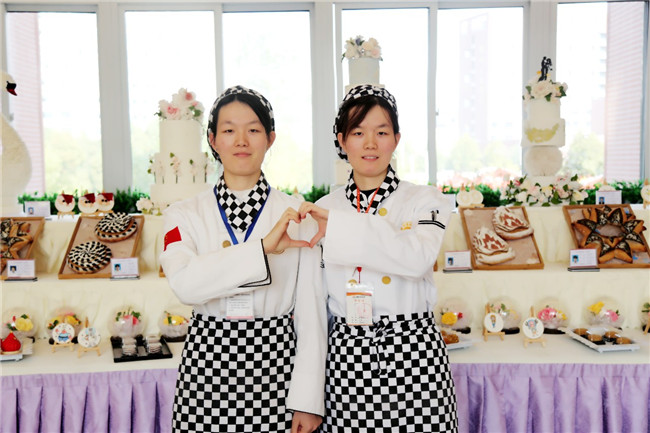 ˫��̥���û���Լѧ���㣬ֻ�����������������۵�δ����