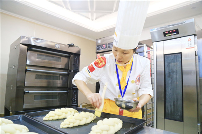 �����й���2019�ꡰ�¶�������ȫ����ʦ���ܴ�����ܾ�������սĻ