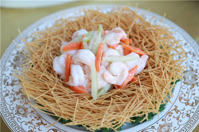 �ж���|�ж����� ,һ·ͬ�У�