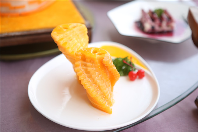 �����¶���˫ʮ����ʳ���껪��ѧ���˳�������