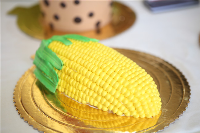 �����¶���˫ʮ����ʳ���껪��ѧ���˳�������