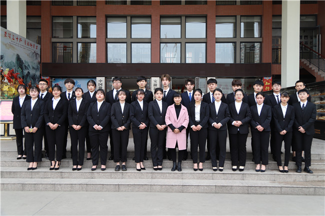 ��ҵ�����ഺ���ã����Ƿܶ���Ϣ��