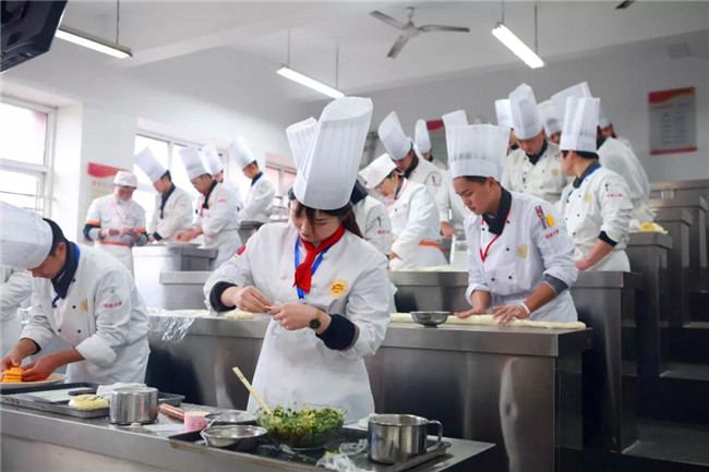 ����Ҫ��ְҵ�ʸ�֤���Զ�����������