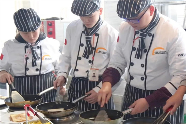 ���ޣ�����лʦ����������֮������