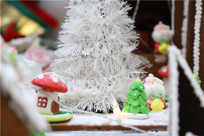 ��Ŷ~ʥ�����⵰����������