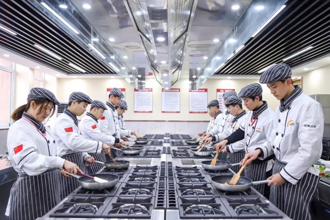 �������١��塱;���򹤷����С�Ǯ��;��