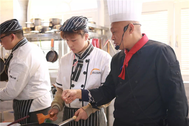 ��ѧ�ӹ��¡��ط�У԰���Ҳ�֪�����Ϳ��������Ȥ���������