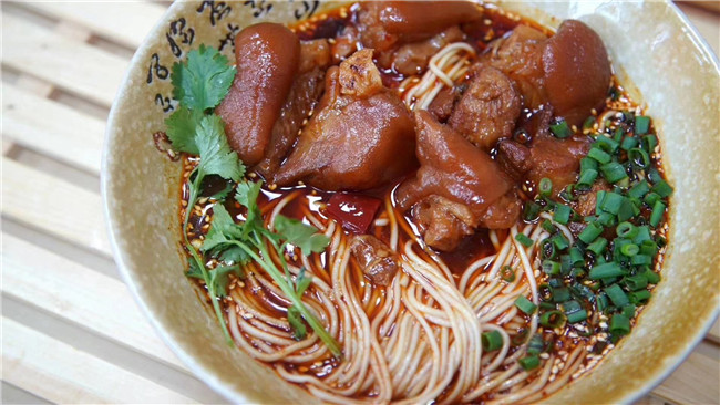 ���ս���������ǧ�