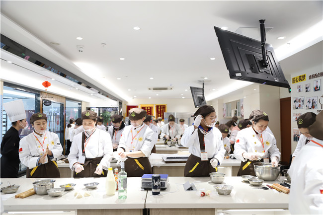 Ϊʲô��ô����Ҫ��עѧ����