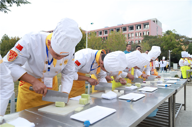 ������һ�����ú���Ǯ�����......